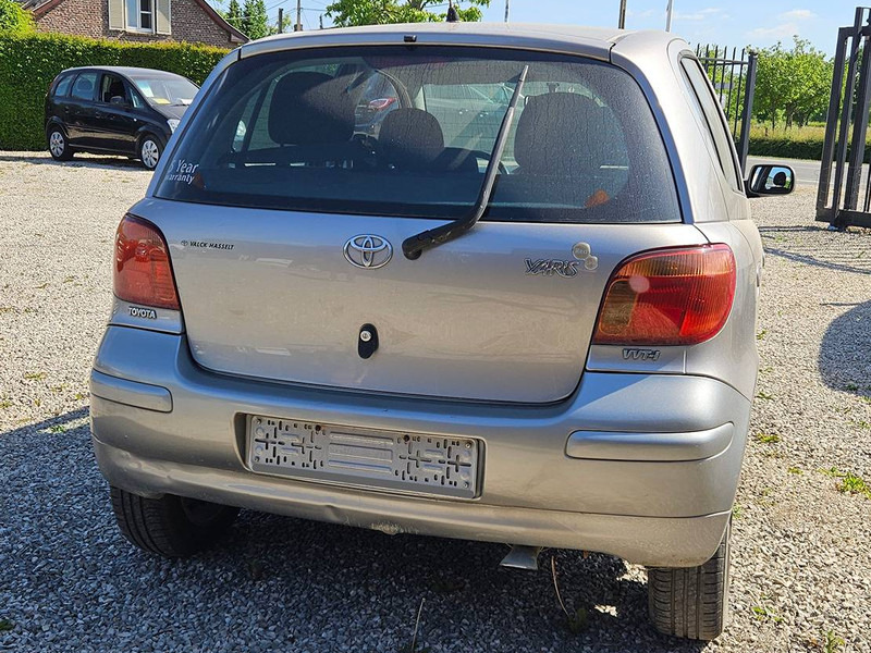 Toyota Yaris (I - update) 1.0 16v VVT-i - Sedan: picture 4 Toyota Yaris (I - update) 1.0 16v VVT-i - Sedan: picture 4