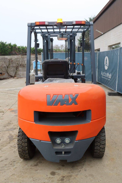 VMAX CPCD40 - Diesel forklift: picture 5 VMAX CPCD40 - Diesel forklift: picture 5