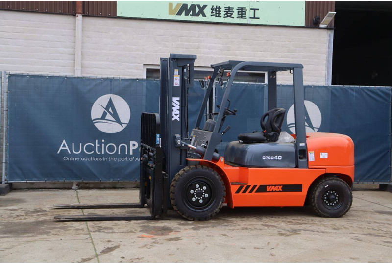 VMAX CPCD40 - Diesel forklift: picture 1 VMAX CPCD40 - Diesel forklift: picture 1