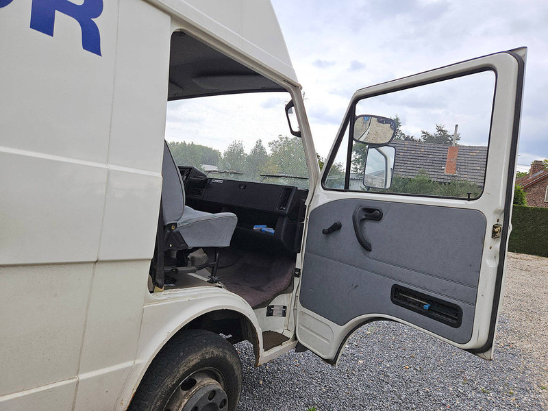 Sedan Volkswagen Lt 45: picture 15