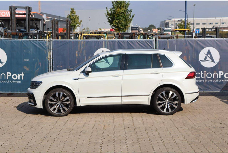Volkswagen Tiguan R line - Car: picture 2 Volkswagen Tiguan R line - Car: picture 2