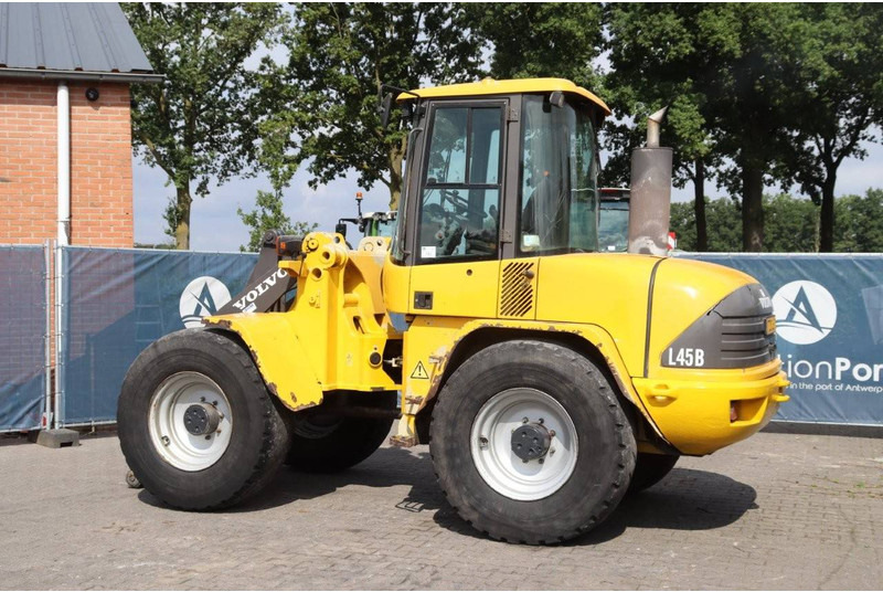 Volvo L45B-TP - Wheel loader: picture 3 Volvo L45B-TP - Wheel loader: picture 3