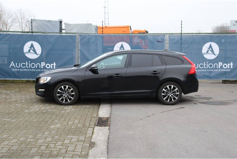 Volvo V60 - Sedan: picture 2 Volvo V60 - Sedan: picture 2