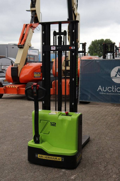 Zoomlion DB12E - Stacker: picture 5 Zoomlion DB12E - Stacker: picture 5