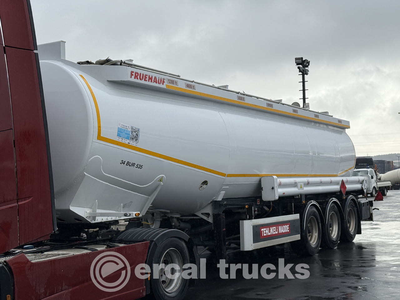 FRUEHAUF Fruehauf 2011 FRUEHAUF /ADR - 7 EYES - FUEL OIL - Tanker semi-trailer: picture 5 FRUEHAUF Fruehauf 2011 FRUEHAUF /ADR - 7 EYES - FUEL OIL - Tanker semi-trailer: picture 5