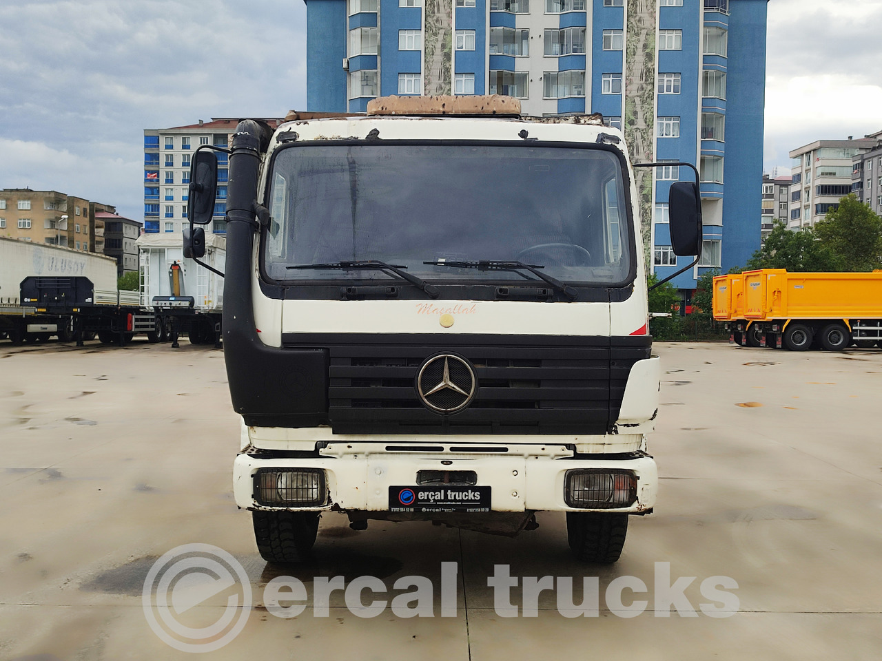 Mercedes-Benz 2001 2521 KL 6X2 18M3 Tipper Sleeper Cab 198.000Km - Tipper: picture 2 Mercedes-Benz 2001 2521 KL 6X2 18M3 Tipper Sleeper Cab 198.000Km - Tipper: picture 2