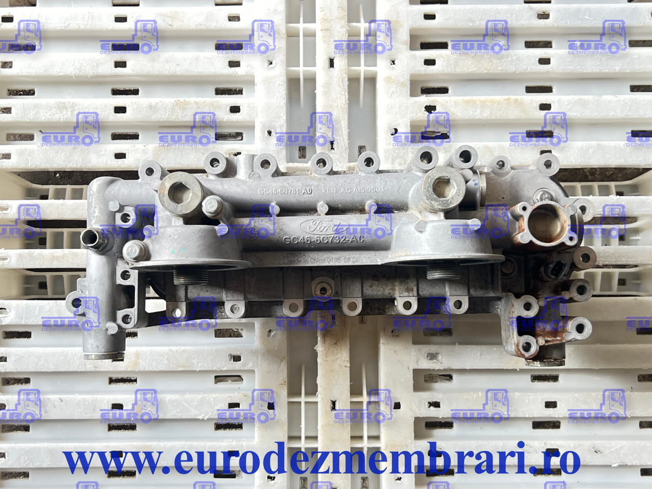 CARCASA FILTRE ULEI + TERMOFLOT FORD CARGO FHR6 GC466C732AC, GC466N781AD - Oil filter for Truck: picture 1 CARCASA FILTRE ULEI + TERMOFLOT FORD CARGO FHR6 GC466C732AC, GC466N781AD - Oil filter for Truck: picture 1