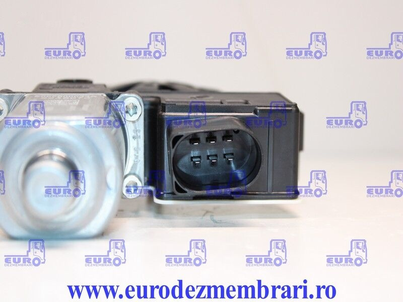 DAF XF - Window lift motor for Truck: picture 4 DAF XF - Window lift motor for Truck: picture 4