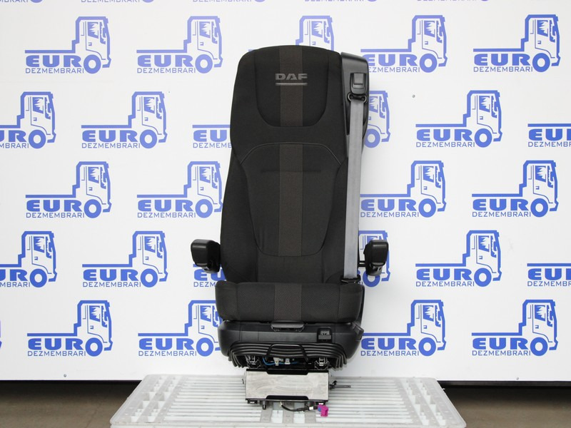 SCAUN SOFER DAF XF XG 2296567 - Seat for Truck: picture 1 SCAUN SOFER DAF XF XG 2296567 - Seat for Truck: picture 1