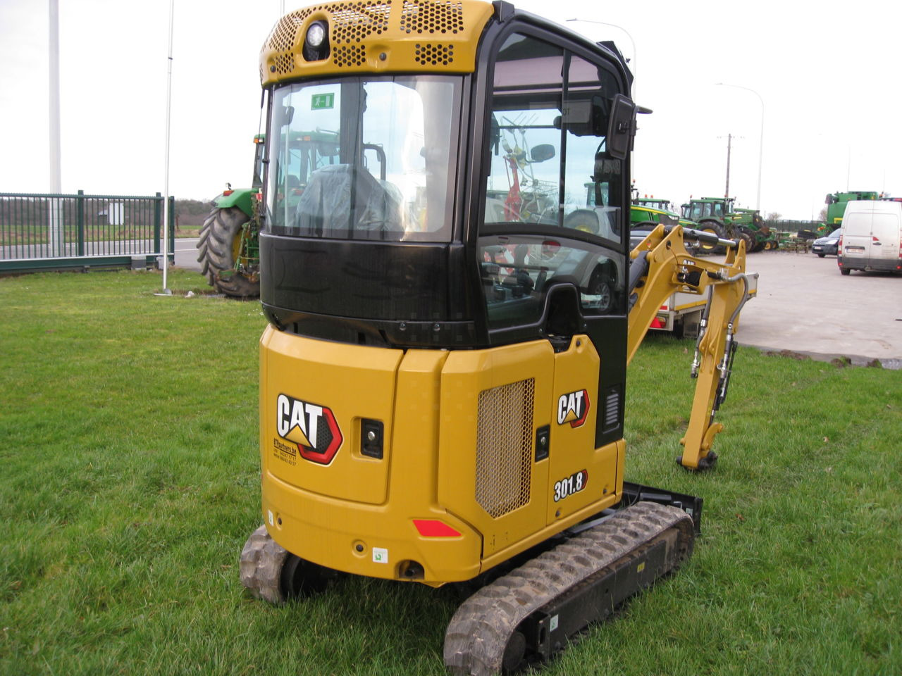 Caterpillar 301.8 - Mini excavator: picture 3 Caterpillar 301.8 - Mini excavator: picture 3