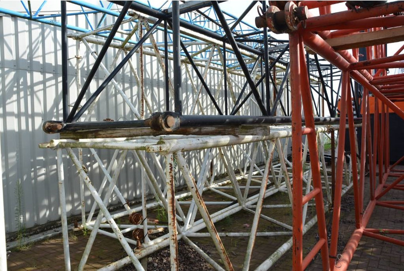 Hitachi Sumitomo SCX700 boom section 9 meter - Boom for Crawler crane: picture 1 Hitachi Sumitomo SCX700 boom section 9 meter - Boom for Crawler crane: picture 1