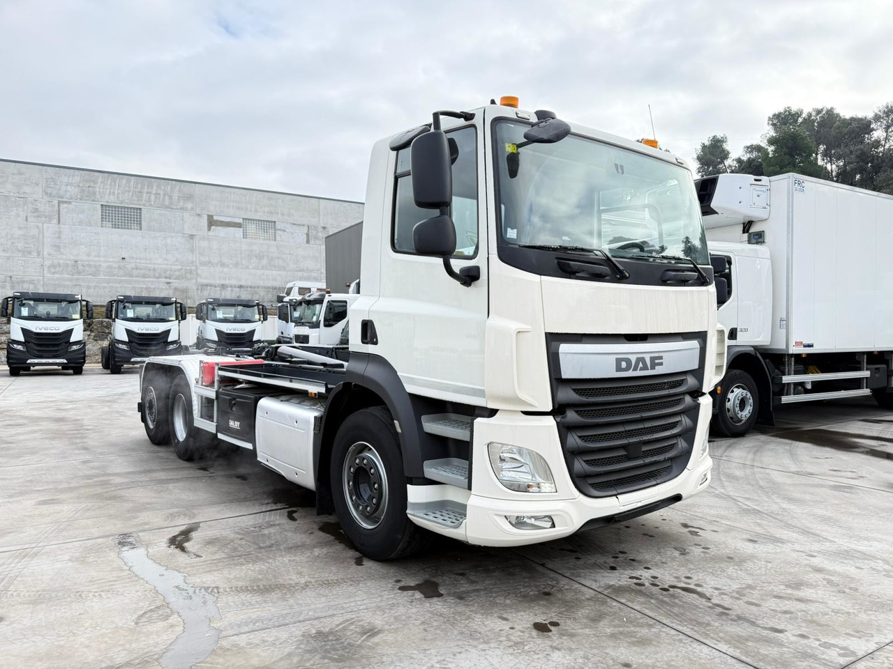 DAF CF460 FAN E6 (Hooklift) - Hook lift truck: picture 2 DAF CF460 FAN E6 (Hooklift) - Hook lift truck: picture 2