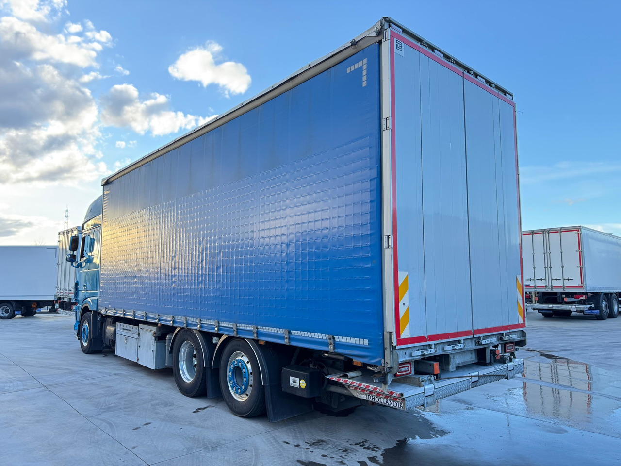 DAF XF530 E6 (Tauliner) - Curtain side truck: picture 4 DAF XF530 E6 (Tauliner) - Curtain side truck: picture 4