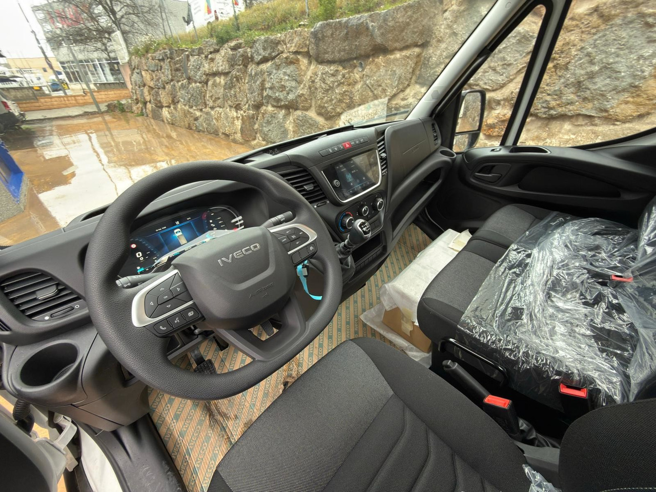 IVECO 35S16 Daily E6 (Chassis) - Cab chassis truck: picture 5 IVECO 35S16 Daily E6 (Chassis) - Cab chassis truck: picture 5