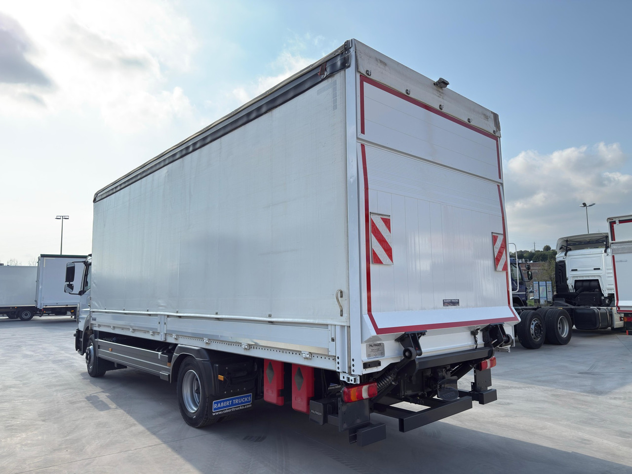 MERCEDES BENZ 15.24L Atego E6 (Semitauliner) - Curtain side truck: picture 3 MERCEDES BENZ 15.24L Atego E6 (Semitauliner) - Curtain side truck: picture 3