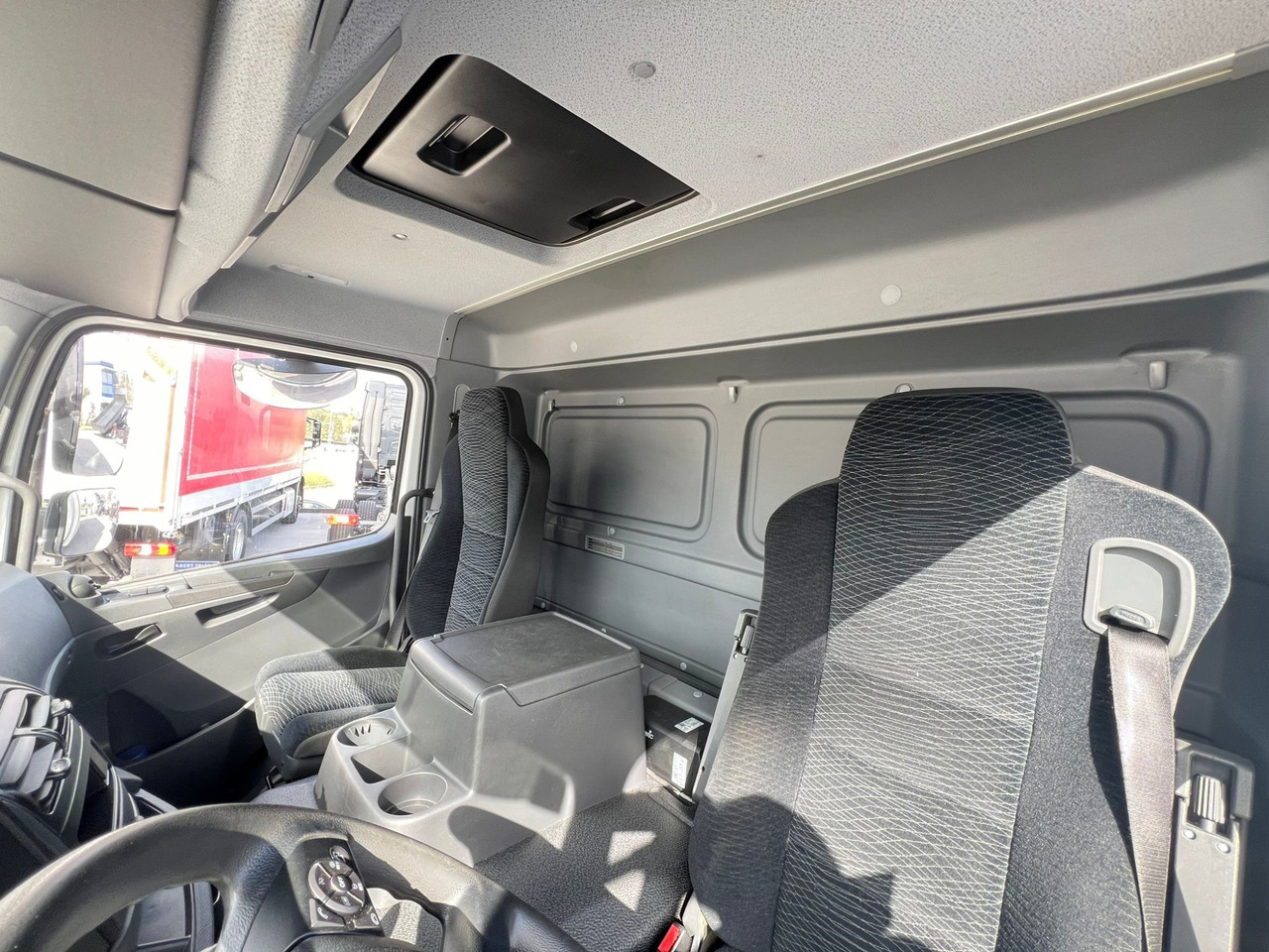 Curtain side truck MERCEDES BENZ 15.30L Atego E6 (Semitauliner): picture 6