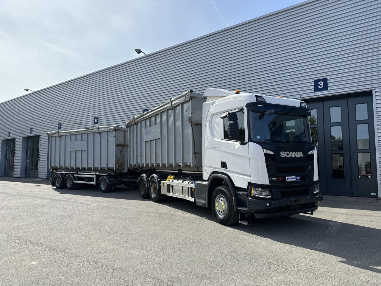 SCANIA R 450 B6x4HA - Cab chassis truck: picture 1 SCANIA R 450 B6x4HA - Cab chassis truck: picture 1