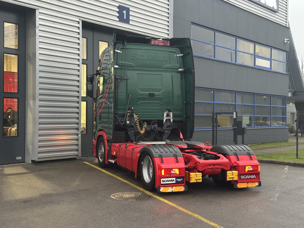 SCANIA S 450 A4x2EB - Tractor unit: picture 5 SCANIA S 450 A4x2EB - Tractor unit: picture 5