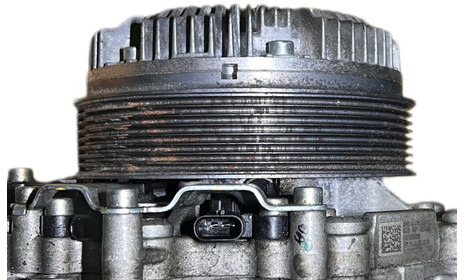 Mercedes-Benz MP5 - Coolant pump: picture 3 Mercedes-Benz MP5 - Coolant pump: picture 3