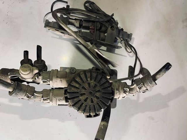 Renault KNORR - BREMSE - Valve: picture 3 Renault KNORR - BREMSE - Valve: picture 3