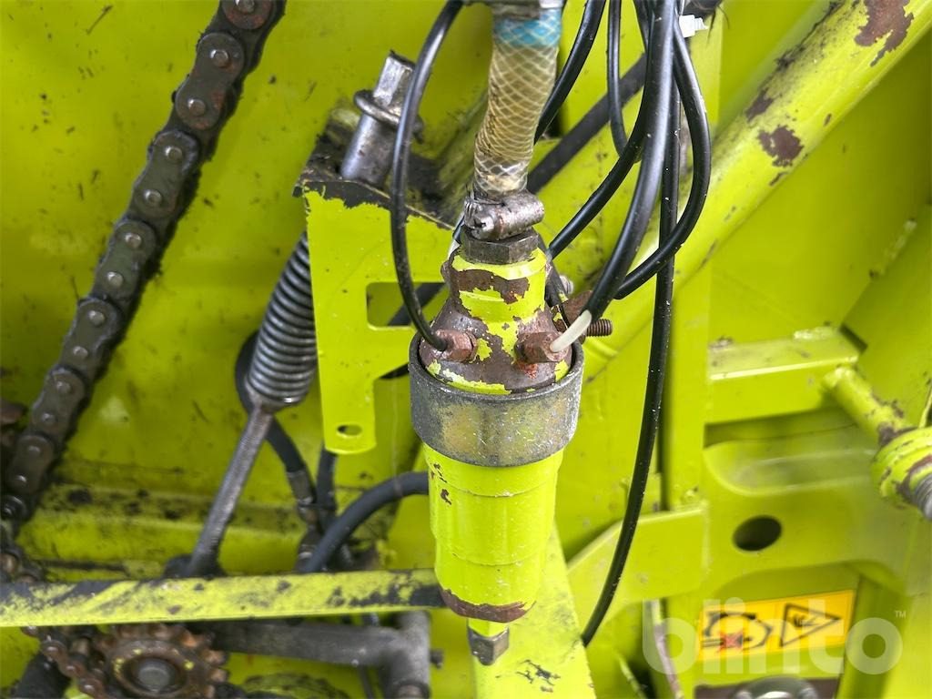 Round baler Claas Rollant 250 Rotcut: picture 17