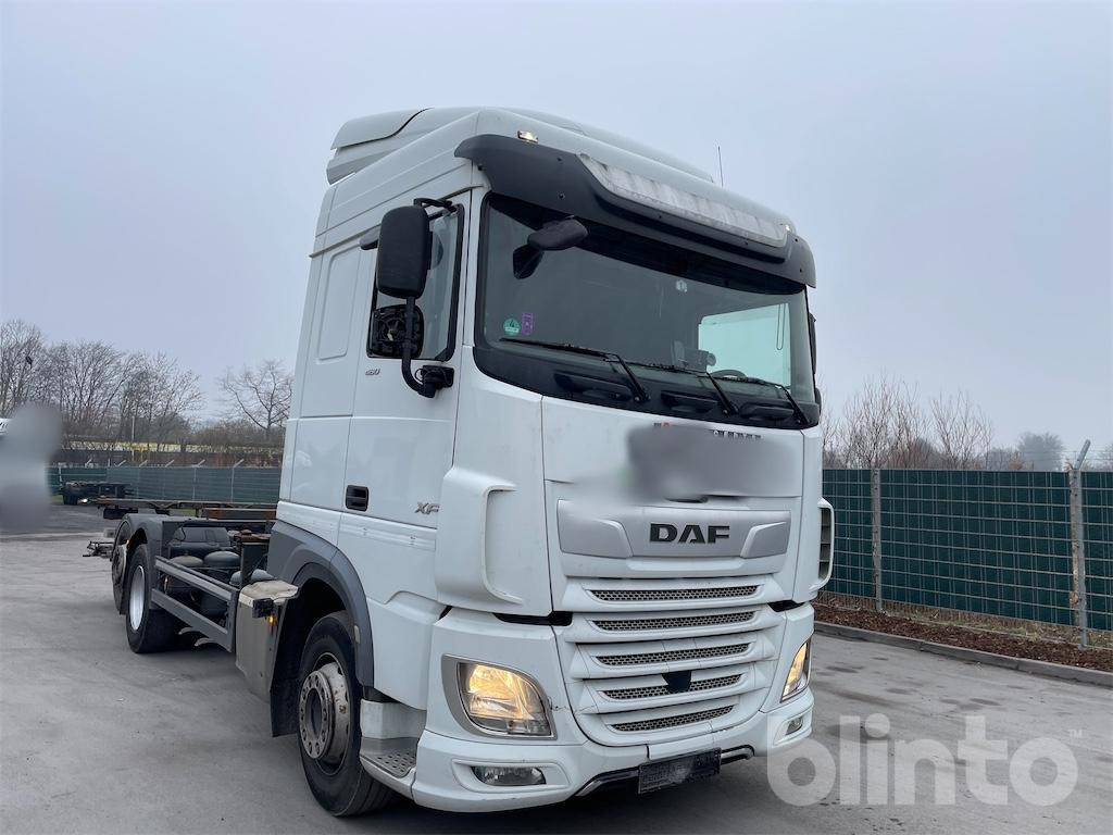 DAF XF 480 FAR (2018) - Cab chassis truck: picture 2 DAF XF 480 FAR (2018) - Cab chassis truck: picture 2