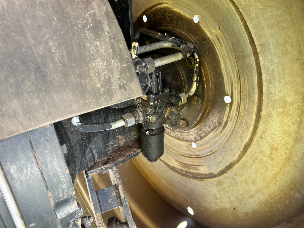 Farm tractor Deutz Fahr 7210 TTV (2012): picture 49 Farm tractor Deutz Fahr 7210 TTV (2012): picture 49