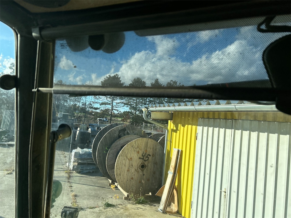 Farm tractor Deutz Fahr 7210 TTV (2012): picture 16 Farm tractor Deutz Fahr 7210 TTV (2012): picture 16