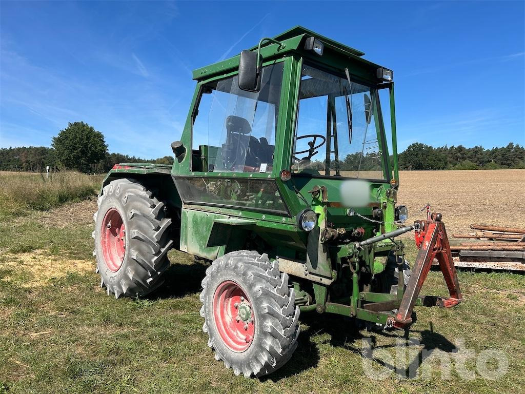 Deutz Intrac 2002 A - Farm tractor: picture 3 Deutz Intrac 2002 A - Farm tractor: picture 3
