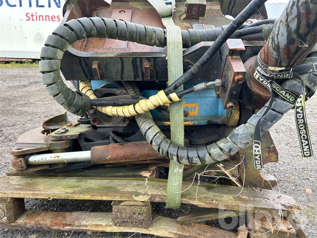 Engcon-EC3027GR10 - Tiltrotator: picture 4 Engcon-EC3027GR10 - Tiltrotator: picture 4