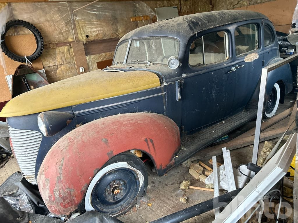 Hudson 112 / Reparationsobjekt - Car: picture 5 Hudson 112 / Reparationsobjekt - Car: picture 5