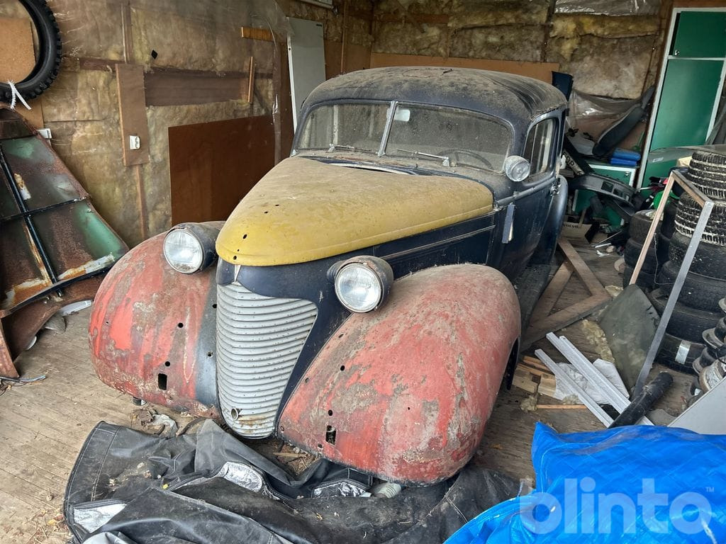 Hudson 112 / Reparationsobjekt - Car: picture 1 Hudson 112 / Reparationsobjekt - Car: picture 1