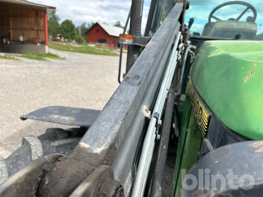 Farm tractor JOHN DEERE 6400: picture 45