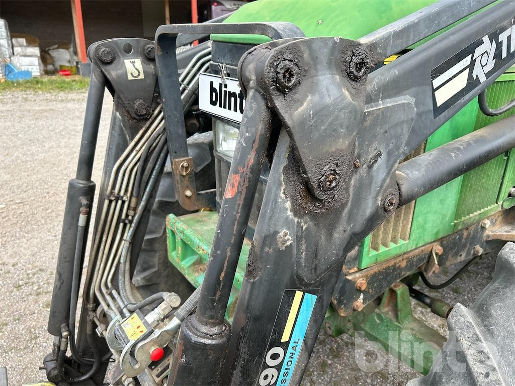 Farm tractor JOHN DEERE 6400: picture 37