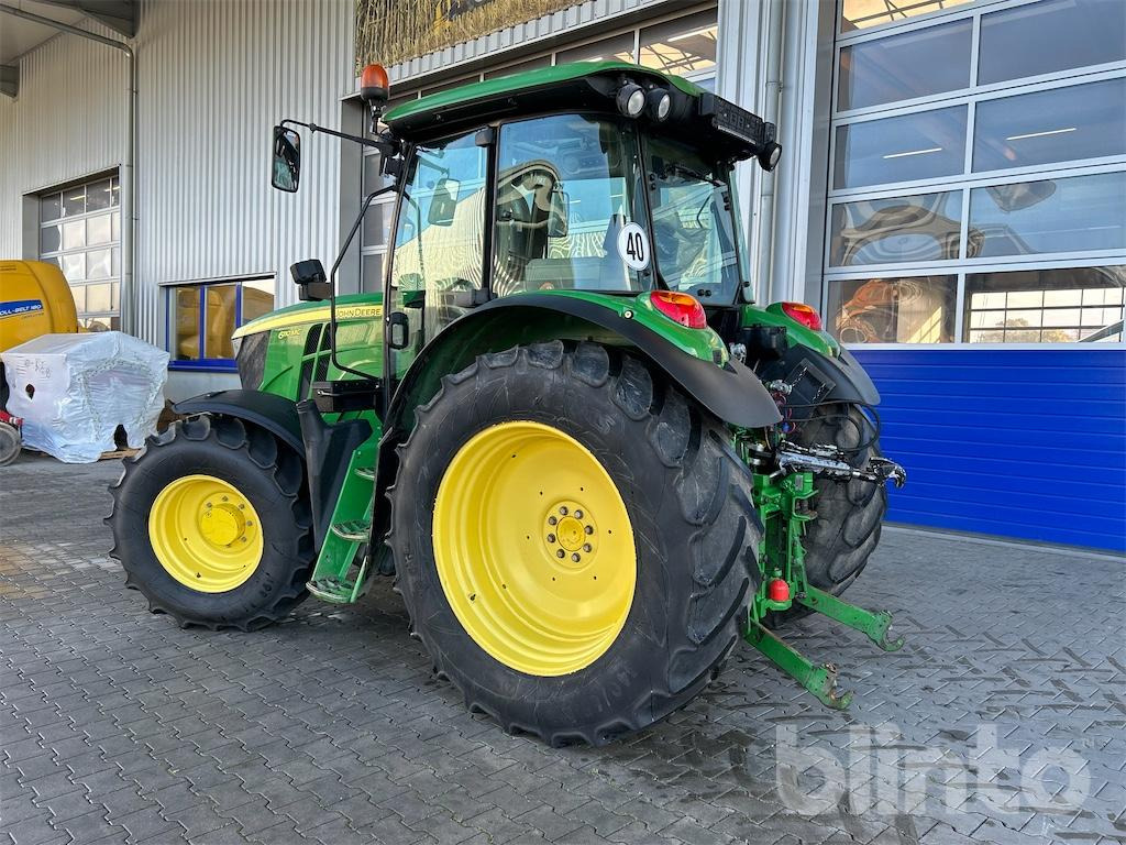 John Deere 6110 MC - Farm tractor: picture 4 John Deere 6110 MC - Farm tractor: picture 4