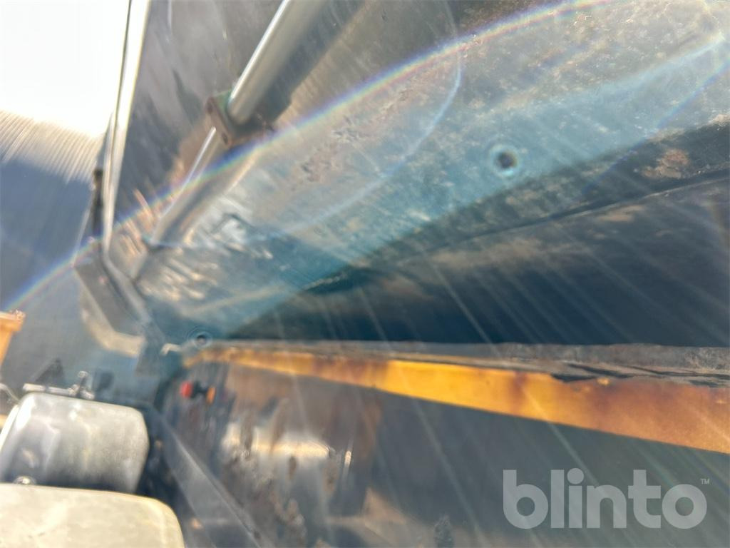 Tipper semi-trailer KILAFORS: picture 29 Tipper semi-trailer KILAFORS: picture 29