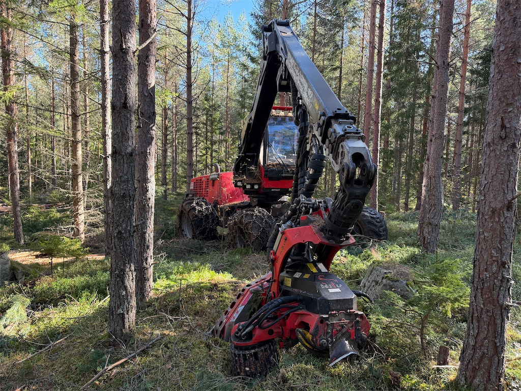 Komatsu 901TX.1 - Forestry harvester: picture 3 Komatsu 901TX.1 - Forestry harvester: picture 3