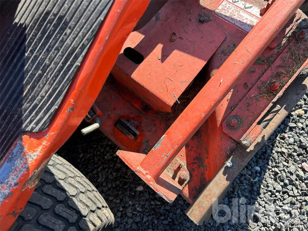 Garden mower Kubota F1900 4WD: picture 24