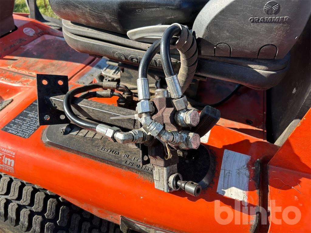 Garden mower Kubota F1900 4WD: picture 27