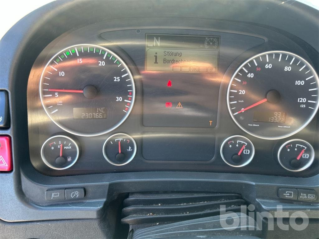 MAN TGL 8.250 (2011) - Curtain side truck: picture 5 MAN TGL 8.250 (2011) - Curtain side truck: picture 5