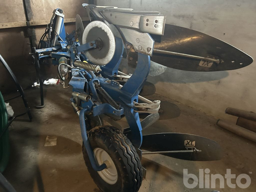 Överum XL - Plow: picture 1 Överum XL - Plow: picture 1