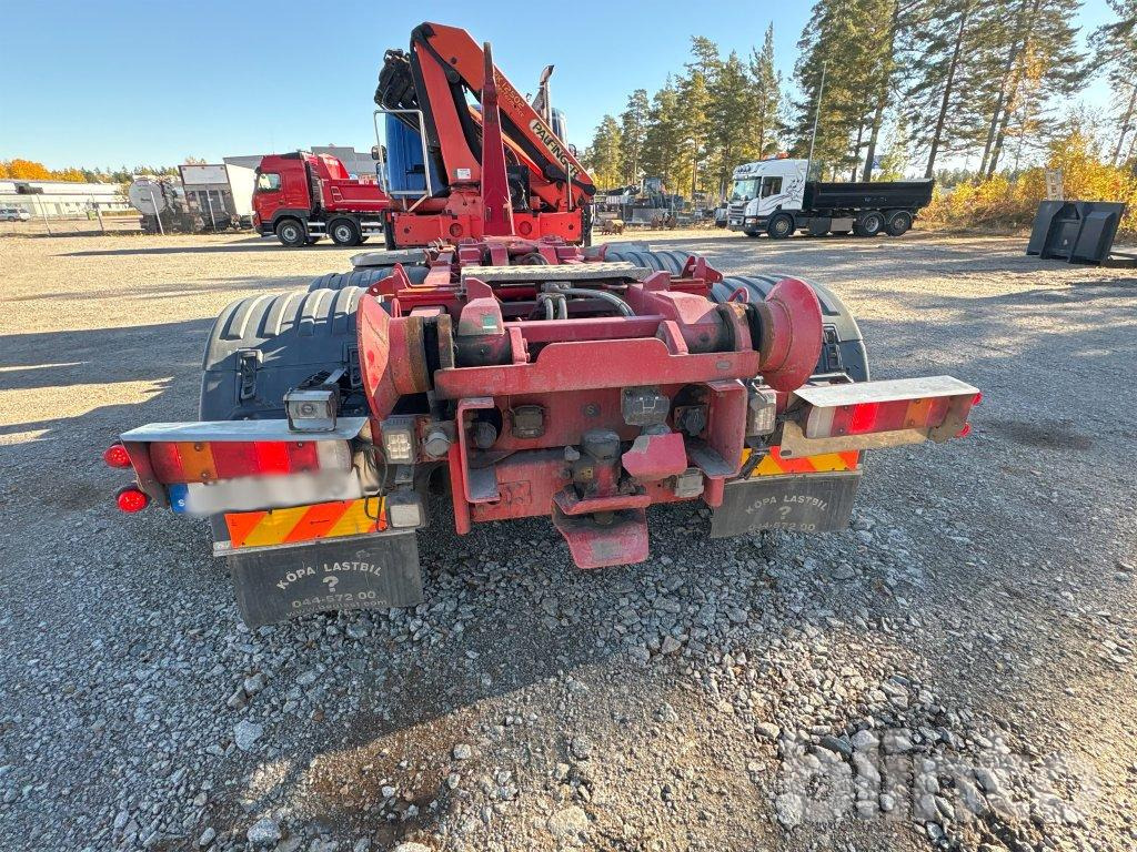 SCANIA P310DB6X2*4HNA - Hook lift truck, Crane truck: picture 4 SCANIA P310DB6X2*4HNA - Hook lift truck, Crane truck: picture 4