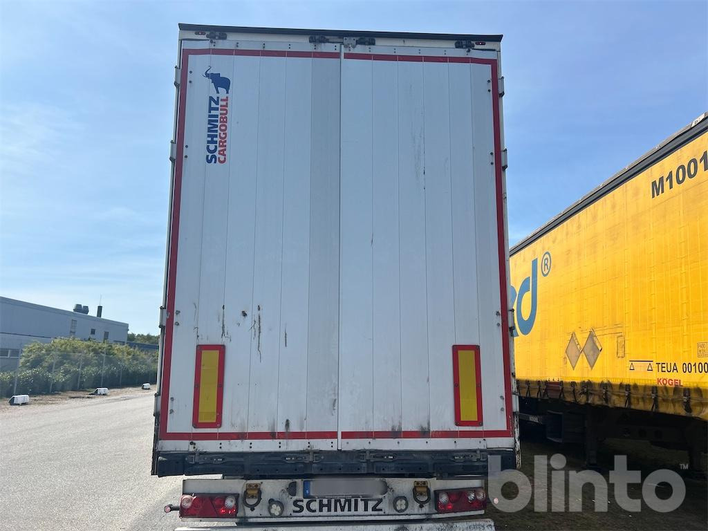 SCHMITZ CARGOBULL - Closed box semi-trailer: picture 4 SCHMITZ CARGOBULL - Closed box semi-trailer: picture 4
