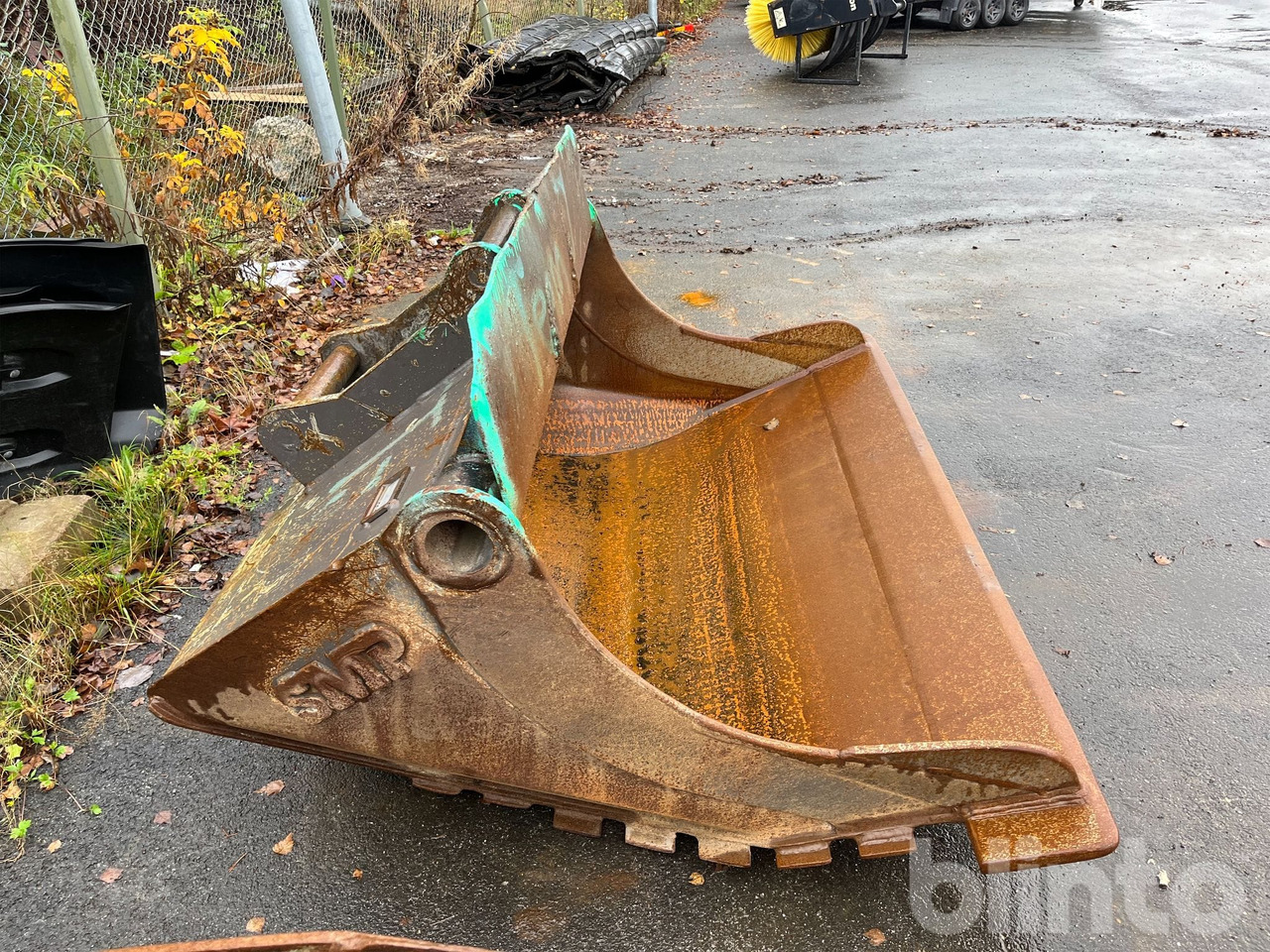 SMP STS750-1600B - Bucket: picture 4 SMP STS750-1600B - Bucket: picture 4