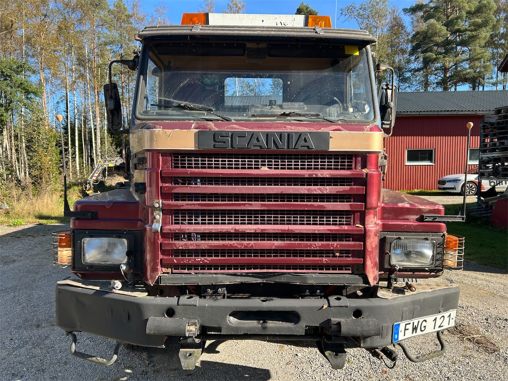 Scania 82H 4x2 - Dropside/ Flatbed truck: picture 2 Scania 82H 4x2 - Dropside/ Flatbed truck: picture 2