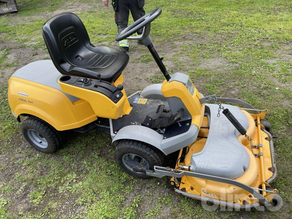 Stiga park 420LM - Garden mower: picture 1 Stiga park 420LM - Garden mower: picture 1