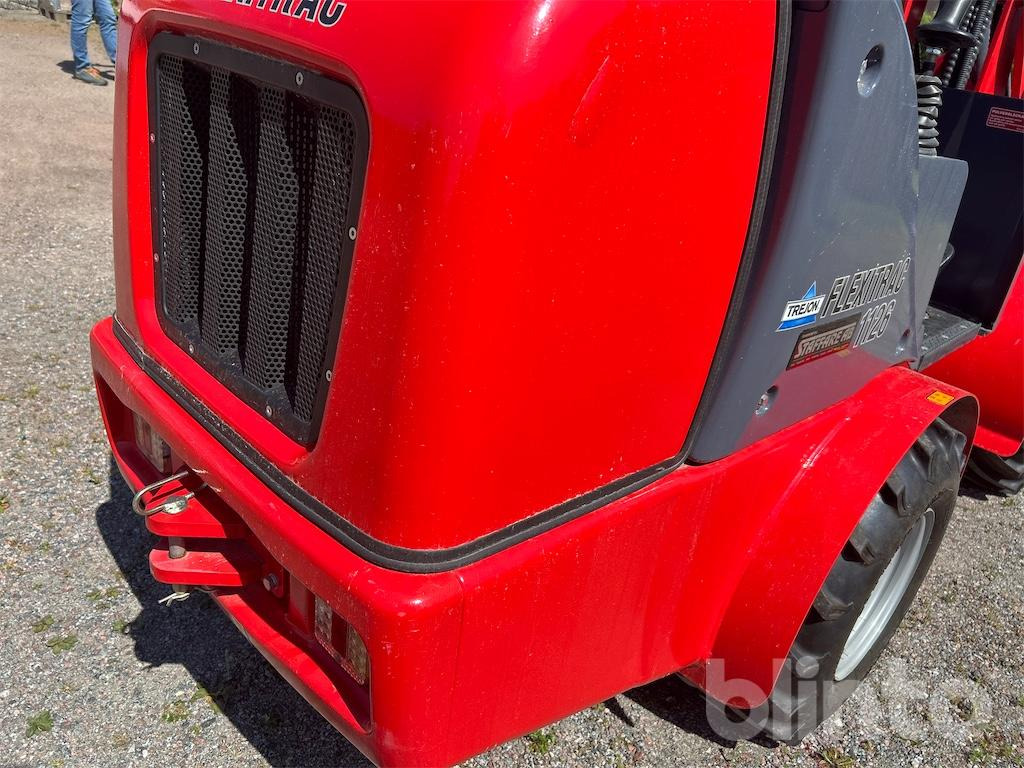 Skid steer loader Trejon Flexitrac 1126: picture 30