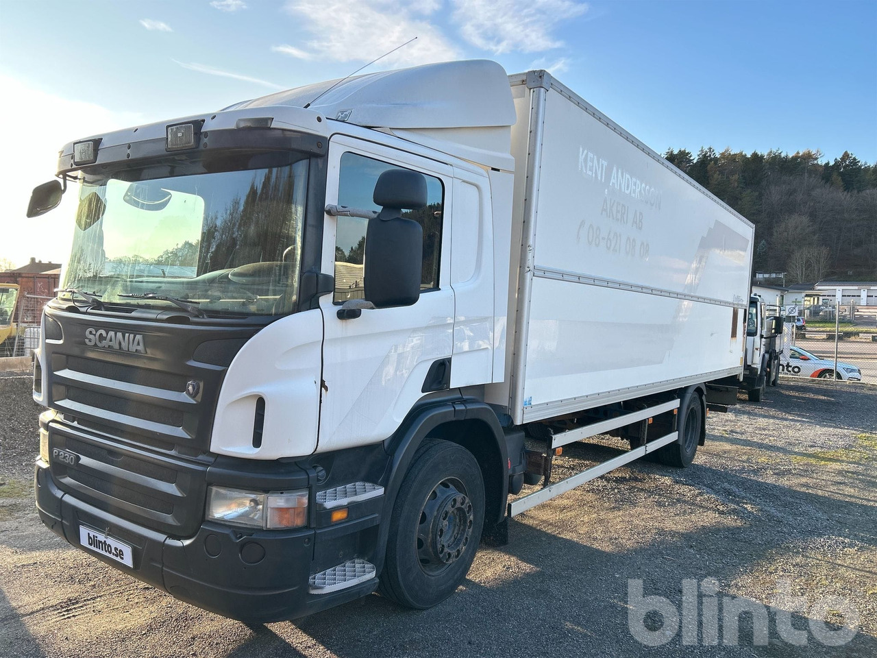 SCANIA P230LB4X2HNA - Truck: picture 1 SCANIA P230LB4X2HNA - Truck: picture 1
