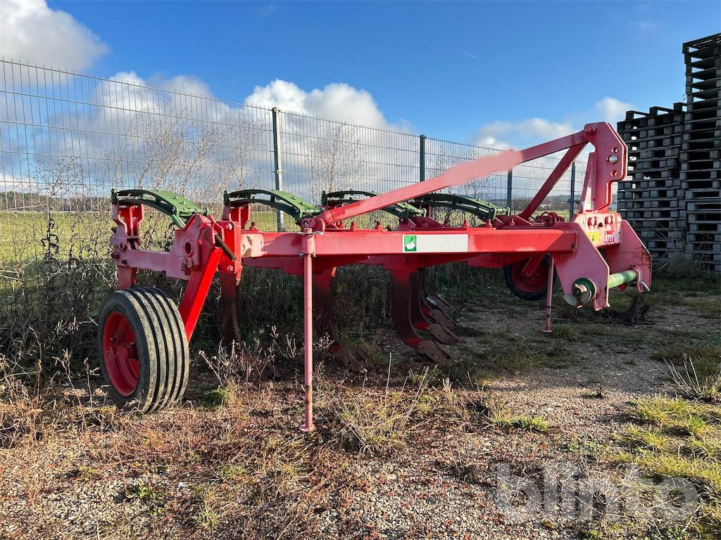 UNIA KRET 7 - Subsoiler: picture 1 UNIA KRET 7 - Subsoiler: picture 1