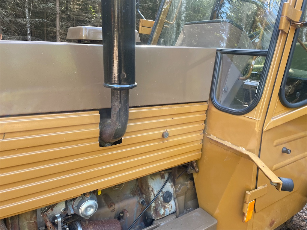 Farm tractor VALMET 502: picture 9